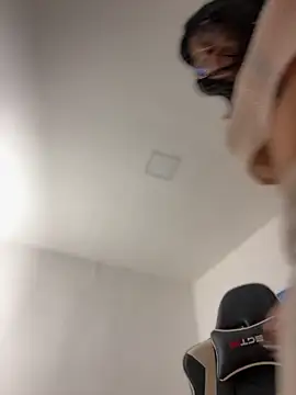 JulianaCastillo online show from September 18, 2025, 3:20 am