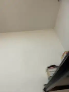 JulianaCastillo online show from October 31, 2025, 9:06 am