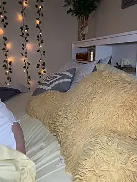 Snapshot of KikiBBW chatting on February 22, 2026, 1:02 pm KikiBBW online show from February 22, 2026, 1:02 pm