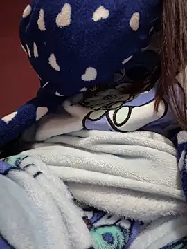 Snapshot of rossana99_ chatting on December 21, 2024, 6:00 pm rossana99 online show from December 21, 2024, 6:00 pm