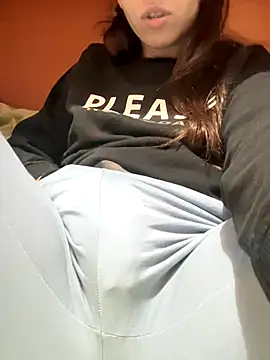 Snapshot of rossana99_ chatting on October 16, 2025, 7:55 pm rossana99 online show from October 16, 2025, 7:55 pm