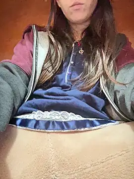 Snapshot of rossana99_ chatting on May 21, 2026, 8:17 pm rossana99 online show from May 21, 2026, 8:17 pm