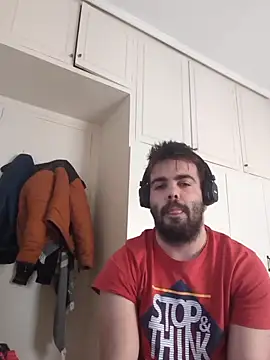 zzzz78925 online show from November 3, 2025, 2:42 pm