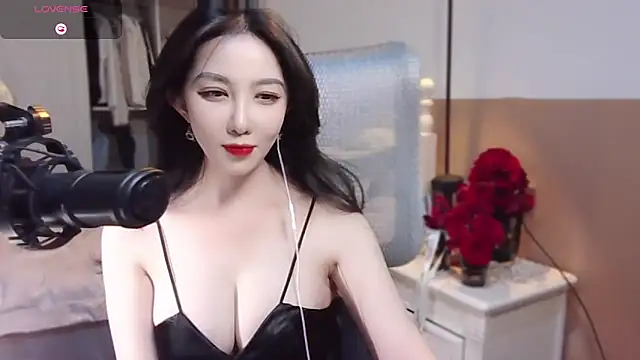 vyizh- online show from January 12, 2025, 1:48 pm