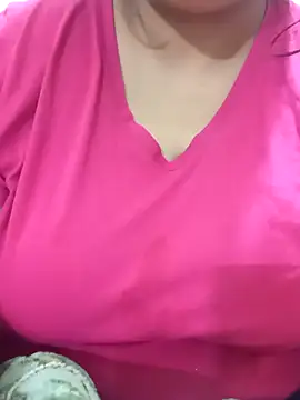 Snapshot of _Redwine_ chatting on February 14, 2026, 3:23 pm Redwine online show from February 14, 2026, 3:23 pm