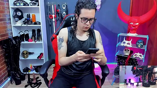 daven56 online show from March 13, 2026, 2:33 pm