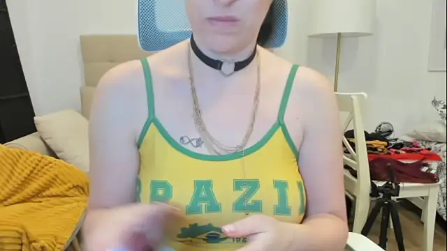 Snapshot of emmita69_ chatting on March 16, 2026, 3:58 am emmita69 online show from March 16, 2026, 3:58 am