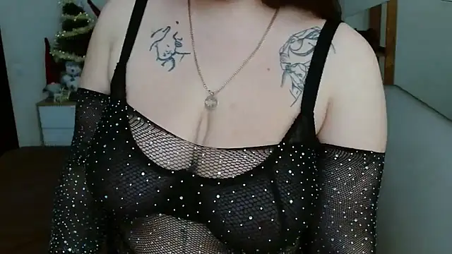 Snapshot of leila_beayte_ chatting on February 18, 2025, 11:33 am leila beayte online show from February 18, 2025, 11:33 am