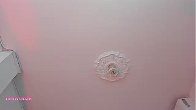 Snapshot of Karoline_Marin chatting on January 9, 2025, 9:58 pm Karoline Marin online show from January 9, 2025, 9:58 pm