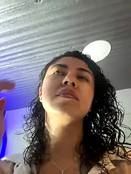 Amareto  online show from November 19, 2025, 11:10 am