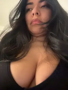 PetitLumiere online show from March 20, 2026, 3:07 am