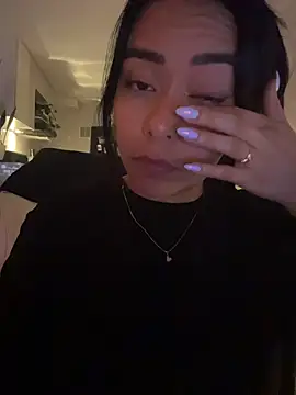 PetitLumiere online show from February 22, 2026, 3:20 am