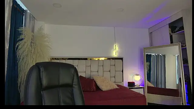 Ammy Castro online show from July 23, 2026, 10:17 pm
