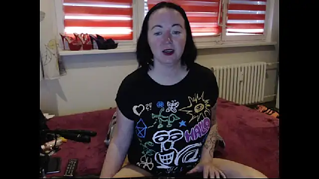 Snapshot of Alexie33 chatting on March 14, 2026, 9:37 am Alexie33 online show from March 14, 2026, 9:37 am