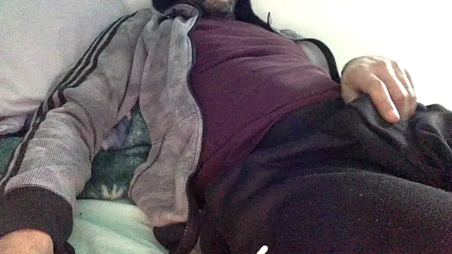 Snapshot of molozeb chatting on February 2, 2026, 1:48 am molozeb online show from February 2, 2026, 1:48 am