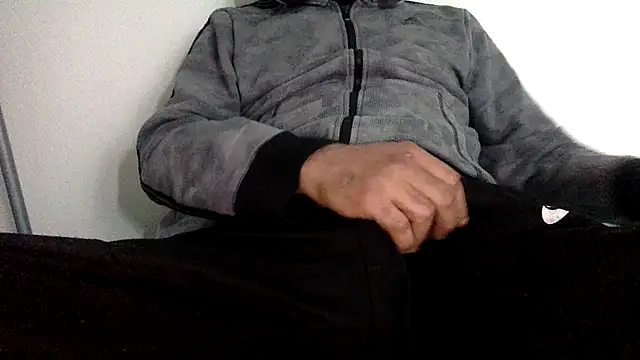 Snapshot of molozeb chatting on February 13, 2026, 1:05 am molozeb online show from February 13, 2026, 1:05 am