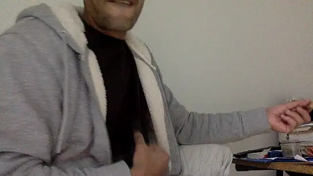 Snapshot of molozeb chatting on November 11, 2025, 6:25 pm molozeb online show from November 11, 2025, 6:25 pm