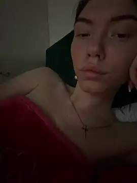 Lisaaa Alisa online show from April 1, 2026, 9:56 pm