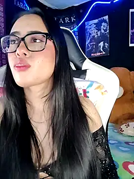 Janna mnt online show from March 8, 2026, 3:43 am