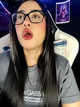 Janna mnt online show from February 5, 2026, 3:46 am