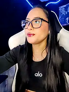 Snapshot of Janna_mnt chatting on September 9, 2025, 4:44 am Janna mnt online show from September 9, 2025, 4:44 am