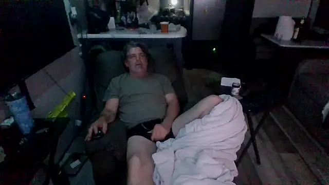 lateniter online show from March 3, 2026, 6:20 am