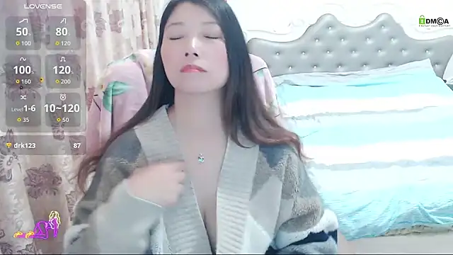 Snapshot of -Shirleyni_ chatting on February 3, 2026, 2:53 am -Shirleyni online show from February 3, 2026, 2:53 am