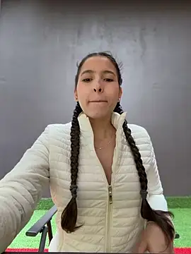 LittleDoll    online show from March 24, 2026, 3:12 pm