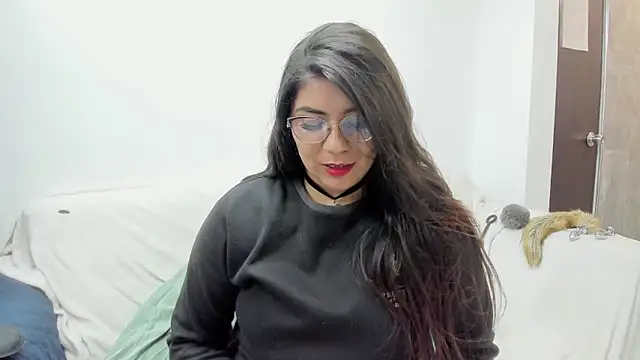 Luna Dumont online show from September 20, 2025, 11:26 am