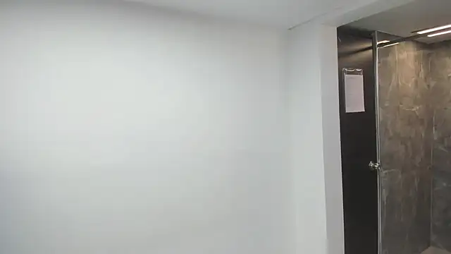 Luna Dumont online show from October 19, 2025, 11:24 am