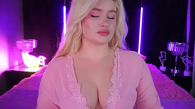 CocoSecretss online show from February 10, 2025, 7:26 am