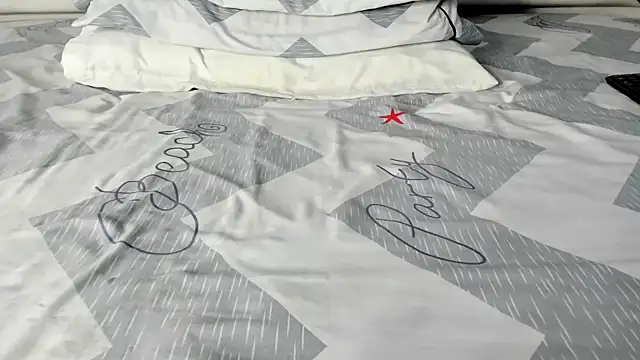 Snapshot of maybelline69 chatting on October 20, 2025, 6:30 pm maybelline69 online show from October 20, 2025, 6:30 pm