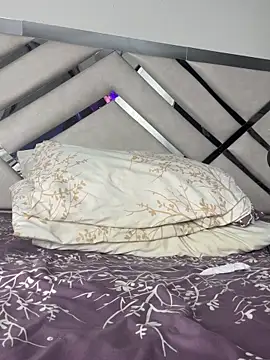 Snapshot of maybelline69 chatting on October 31, 2025, 10:23 am maybelline69 online show from October 31, 2025, 10:23 am