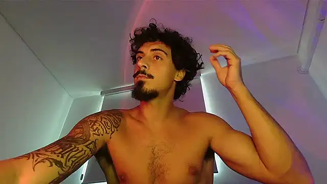 Snapshot of milkoffe chatting on April 2, 2026, 3:51 pm milkoffe online show from April 2, 2026, 3:51 pm