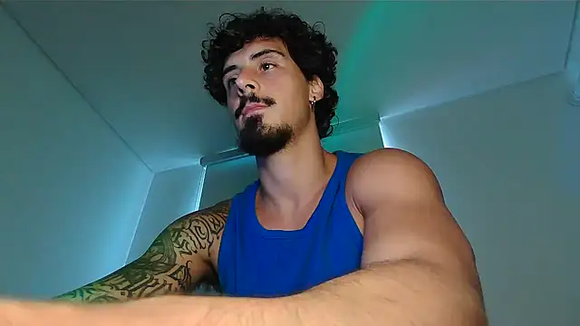 Snapshot of milkoffe chatting on March 20, 2026, 2:51 pm milkoffe online show from March 20, 2026, 2:51 pm