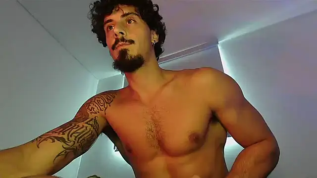 Snapshot of milkoffe chatting on April 7, 2026, 6:32 pm milkoffe online show from April 7, 2026, 6:32 pm