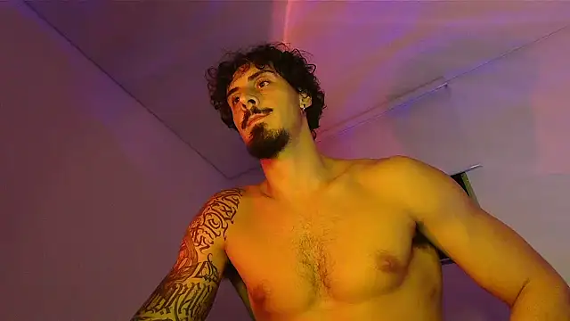 Snapshot of milkoffe chatting on April 13, 2026, 12:25 am milkoffe online show from April 13, 2026, 12:25 am