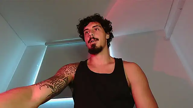 Snapshot of milkoffe chatting on March 12, 2026, 3:05 pm milkoffe online show from March 12, 2026, 3:05 pm