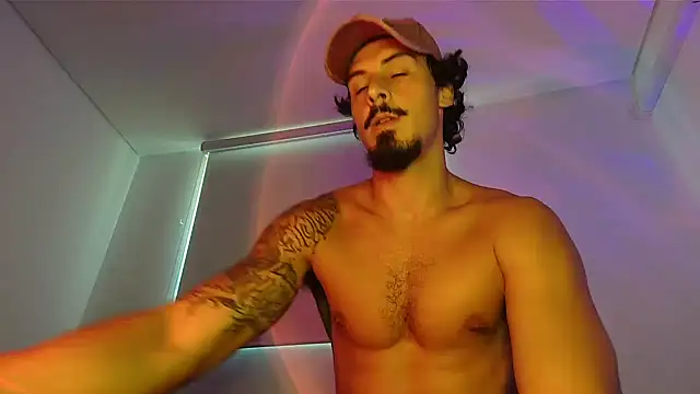 Snapshot of milkoffe chatting on March 28, 2026, 4:19 pm milkoffe online show from March 28, 2026, 4:19 pm