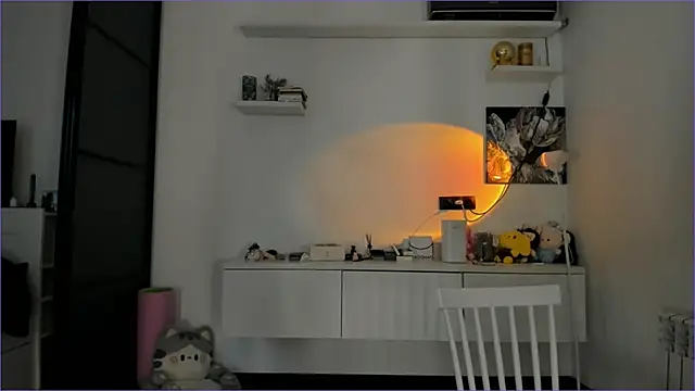 Snapshot of kokyokka_v chatting on January 10, 2026, 12:28 am kokyokka v online show from January 10, 2026, 12:28 am