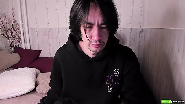 CalvinOwens online show from December 1, 2025, 3:18 am