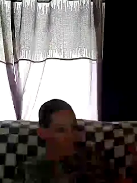 Snapshot of SidneyRaee chatting on February 19, 2025, 7:16 pm SidneyRaee online show from February 19, 2025, 7:16 pm