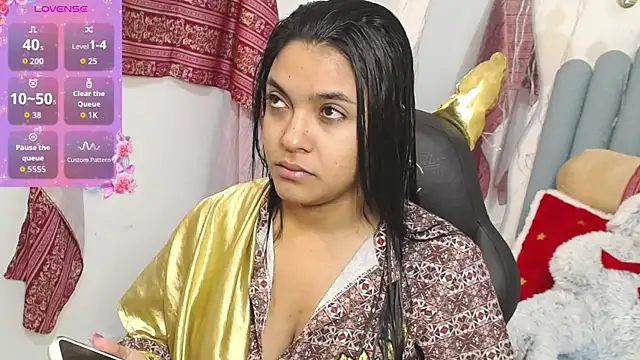 lakshmiraniii online show from December 20, 2025, 9:23 am