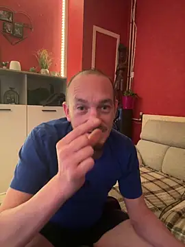 Denislamalice34 online show from December 16, 2025, 9:19 pm