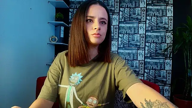 kassandra james online show from April 28, 2026, 1:15 pm