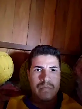 Snapshot of denca28 chatting on March 8, 2026, 10:02 pm denca28 online show from March 8, 2026, 10:02 pm