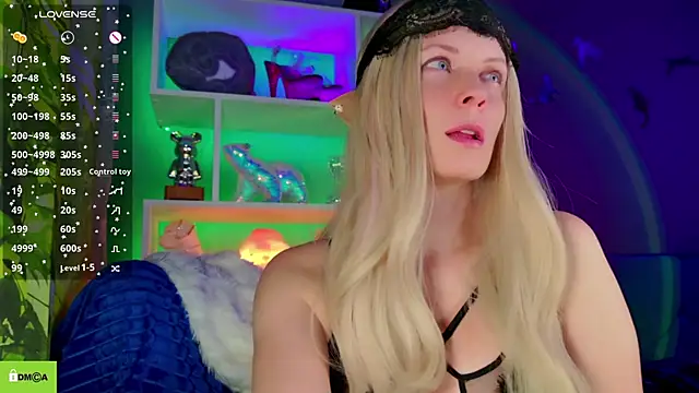 Flash Summer online show from April 8, 2026, 11:39 pm