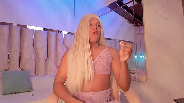 Snapshot of ari_monet chatting on February 19, 2026, 11:51 am ari monet online show from February 19, 2026, 11:51 am