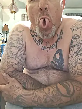 bigdoog8 online show from July 21, 2026, 10:22 pm