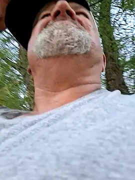 bigdoog8 online show from July 24, 2026, 1:34 am